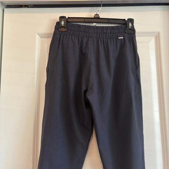 Navy Women's Vuori Weekend Joggers XS - Picture 7 of 12